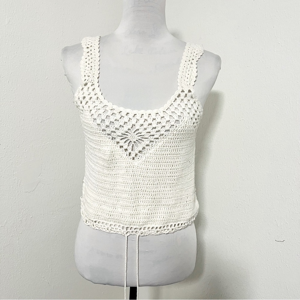 Say What? Women’s Ivory Large Crochet Knit Crop Top Sleeveless Drawstring EUC
